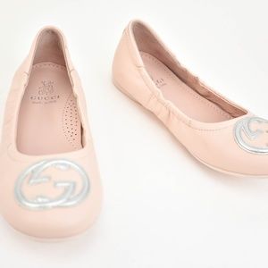 Gucci Kids Shoes in Pink with Silver Logo